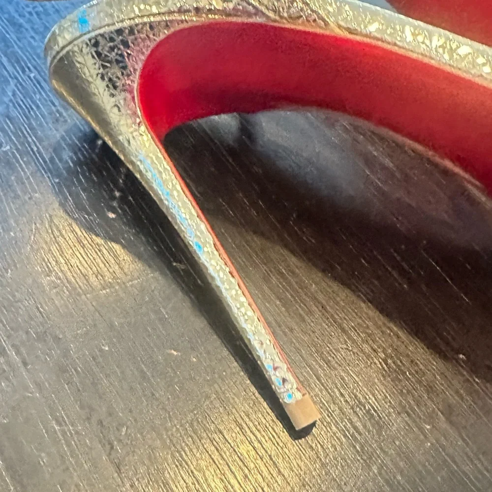 Christian Loubouton Rosalie Gold slingbacks